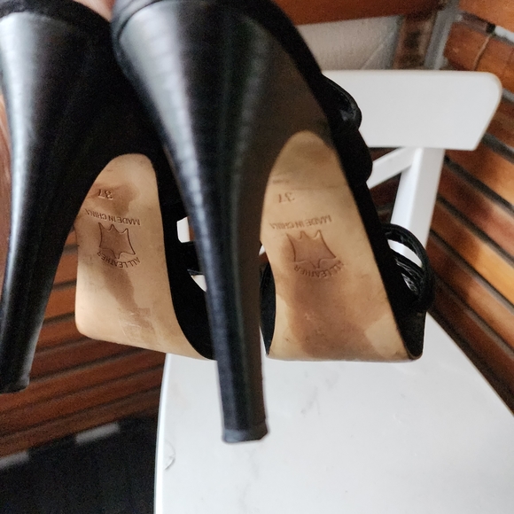 COUNTRY ROAD shoes suede Black strappy heels size 7 - Picture 9 of 10